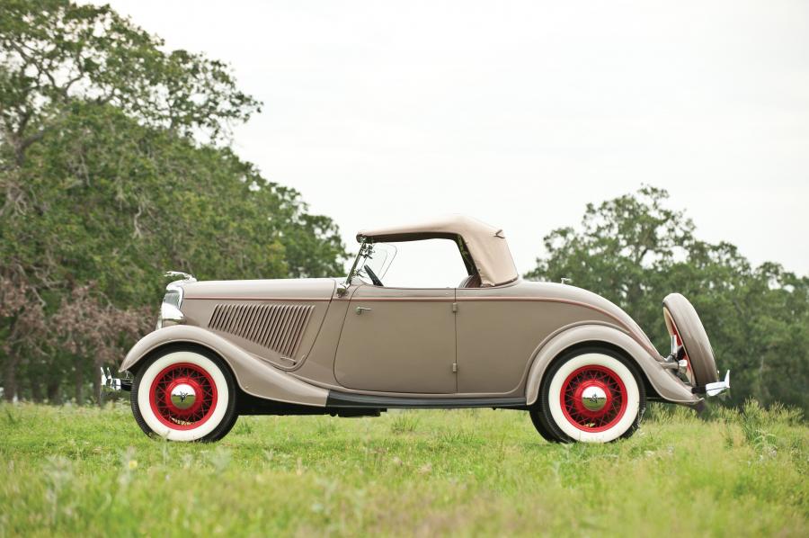  Ford DeLuxe Roadster 1934 года  (фото 39 из 43)